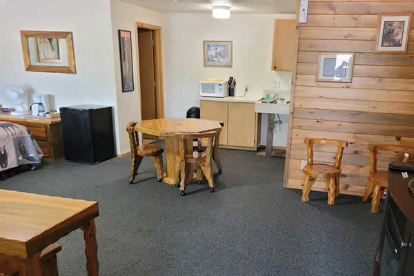2 Bedroom Hotel Rooms near Crescent Lake, WI
